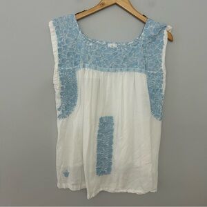 J.Marie White and Blue Embroidered Flutter Sleeve Blouse